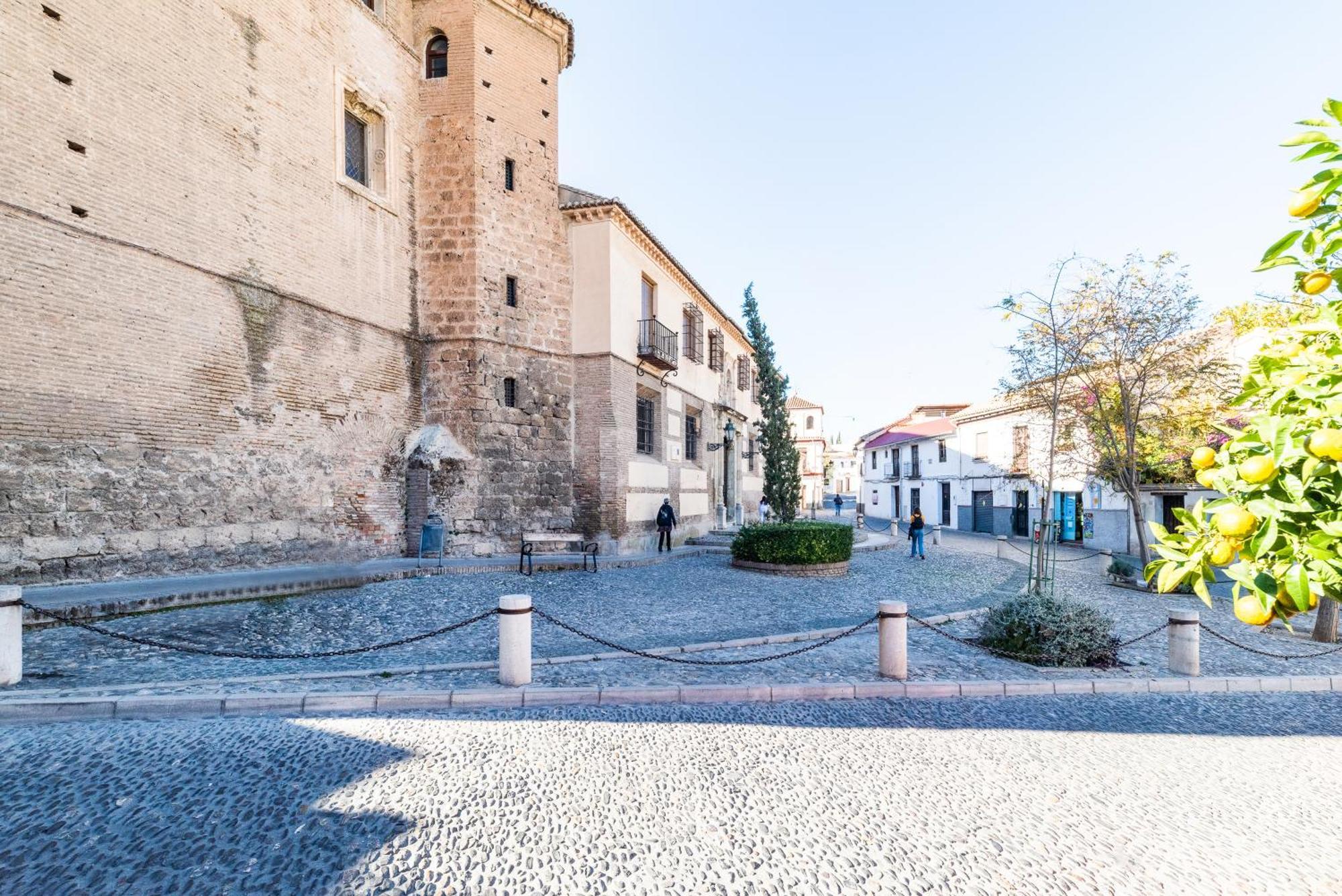 La Casa Del Sacristan Apartman Granada Kültér fotó