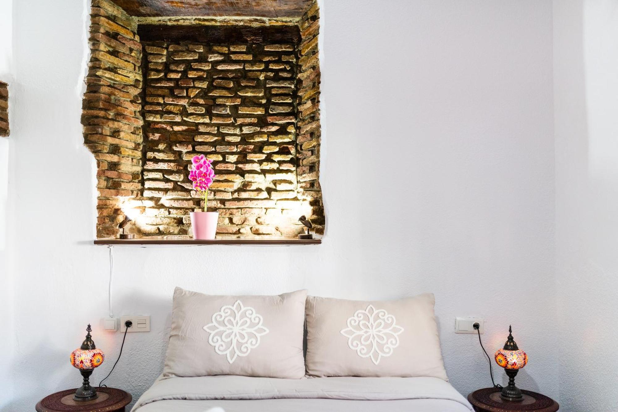 La Casa Del Sacristan Apartman Granada Kültér fotó